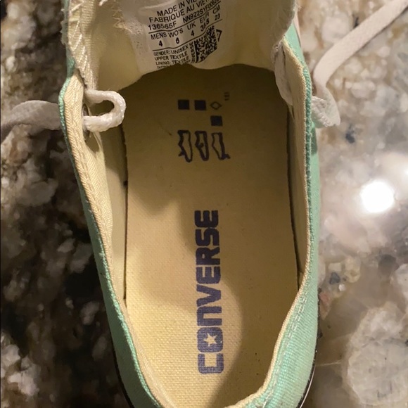 Slightly worn, Great condition Converse sneakers. - Picture 3 of 4